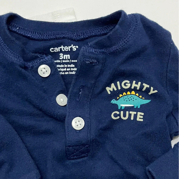 Carters • 4 Pack Baby Onesies 3 Months - Picture 2 of 4